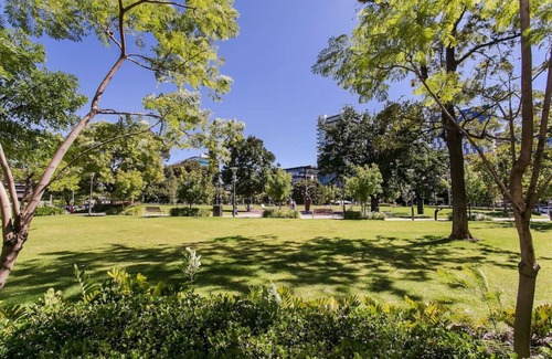Adelaide Central Business District Apartment | Elegant Stay Overlooking Hindmarsh Sq with Pool & Gym