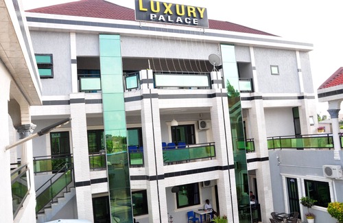 Lome Hotel | Elegant Palace with Pool & Family-Friendly Amenities
