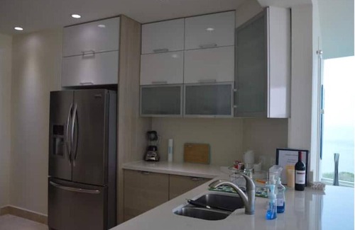 Playa Bonita Village Apartment | Unforgettable Stay at Playa Bonita with Ocean View & Spa