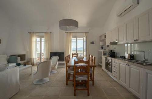 Glisidia Villa | Serene Villa Akaste: A 4-Star Getaway in Beautiful Glisidia