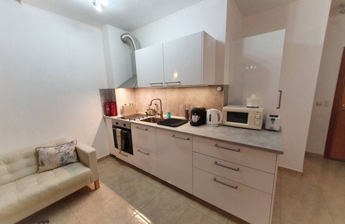 Sveti Vlas Apartment | Elegant Penthouse with Panoramic Sea Views & Pool Access