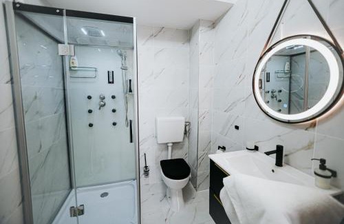 Sibiu Apartment | Top-Rated Belvedere Penthouse with Hot Tub & Accessibility