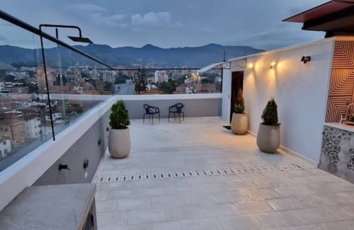 La Castellana Apartment | LUXURY PENTHOUSE MEDELLÍN LAURELES CLOSE TO POBLADO