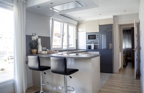 Leon City Centre Condo | Stylish Penthouse with Huge Terrace in León's Heart