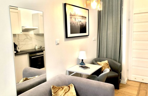 Radom Apartment | Cozy Studio in the Heart of Radom with Spa & Kitchen