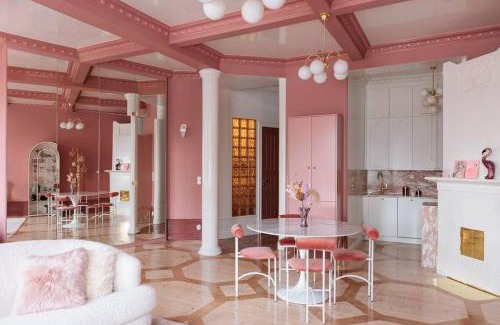 Alppiharju Apartment | Elegant Pink Suite - 4-Star Stay with Perfect Reviews