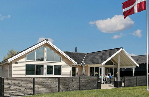 Bogense House | Spacious 18-Person Holiday Home in Bogense with Pool