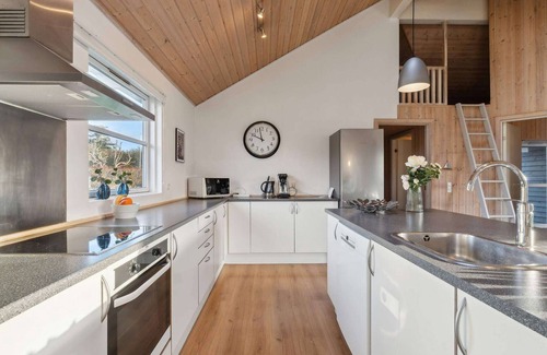 Bagenkop House | Spacious 16-Person Holiday Home with Ocean Views in Bagenkop