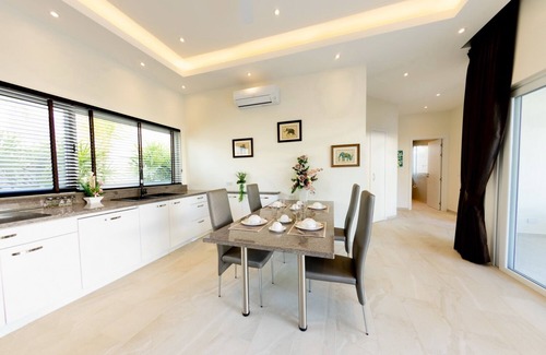 Hin Lek Fai Villa | Elegant Pool Villa Iris with Private Amenities Await You