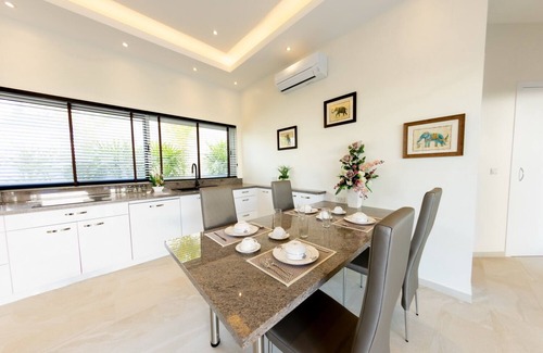 Hin Lek Fai Villa | Elegant Pool Villa Iris with Private Amenities Await You