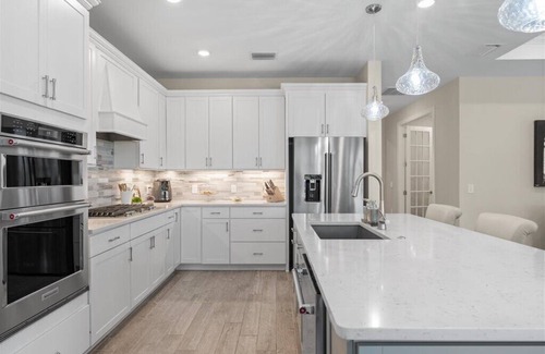 Braden River House | Elegant Private Home with Pool & Spa in Lakewood Ranch