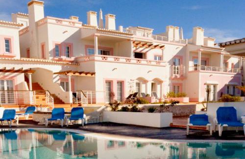 Budens Villa | Exclusive Oceanfront Retreat with Private Pool & Rooftop