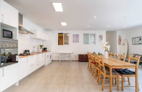 Costa de Caparica Apartment | Luxury private room near the beach for 4 people