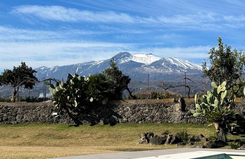 Fondachello Villa | Luxury Private Villa Near Sea And Mount Etna