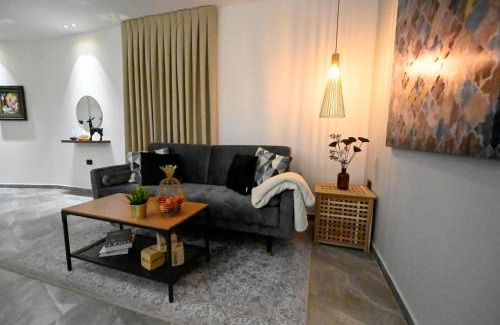 Eilat House | Elegant Queen Mountain: Guest Rated 9.8 & Child-Friendly