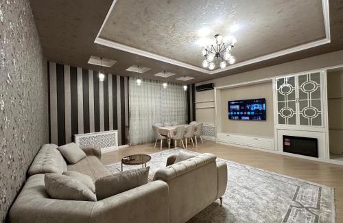 Yasamal Apartment | Luxury Residence by Bakuapart