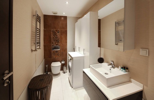 Bomonti Apartment | Elegant Residence in Şişli with Pool, Spa & Gym Access
