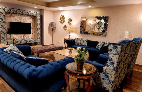 Blue Area House | Indulge in Elegance at Residencia Centaurus with Pools