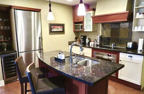 Canmore Condo | Premier Corner Suite with Private Views & Top Amenities