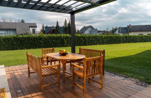 Sencur House | Experience Oceanfront Bliss at Potatoland Resort