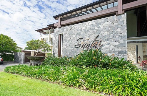 Casuarina Apartment | Tranquil Resort Studio with Pool, Steps from the Beach
