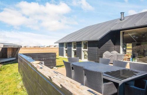 Stenbjerg House | Comfortable Holiday Home Snedsted V with Pool & Pets Welcome