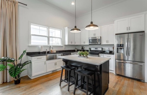 Chattanooga House | Pet-Friendly Reunion House Near Downtown with Breakfast