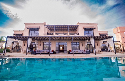 Zaouia Sidi Abdallah Ben Sassi Villa | Elegant Riad with Spa and Private Pool for Unforgettable Stays