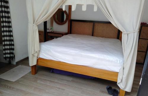 Gresik House | Elegant Poolside Retreat at Vila Raima for Your Family