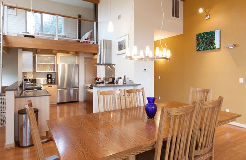 Parkdale House | Idyllic Getaway with Spa, Hot Tub & Scenic Views