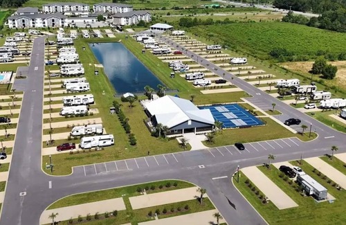Foley RV Rental | Luxury RV Lot 82 in Grand Riviera Resort/Foley, AL/Daily and long term available