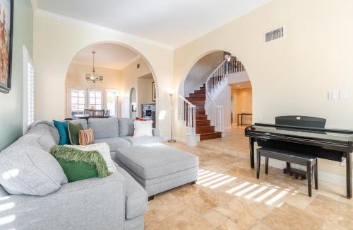 Carmel Valley House | Pet-Friendly San Diego House with Pool & Beach Access