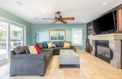 Carmel Valley House | Pet-Friendly San Diego House with Pool & Beach Access