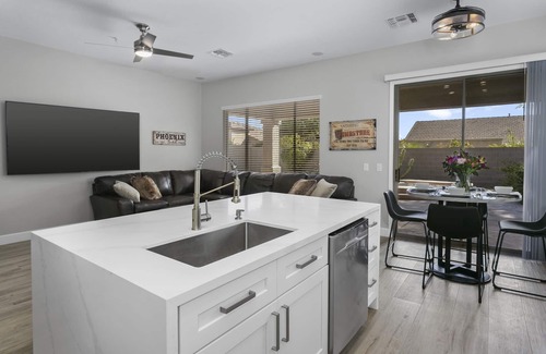 North Scottsdale House | Newly Remodeled Grayhawk Retreat with Pool and Spa