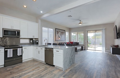 North Scottsdale House | Unforgettable Scottsdale Retreat: Pool, Spa & Ocean Views