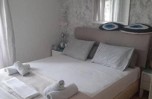 Skala Fourkas Apartment | Top-Rated Sea-Apartment in Skala Fourkas with Ocean View