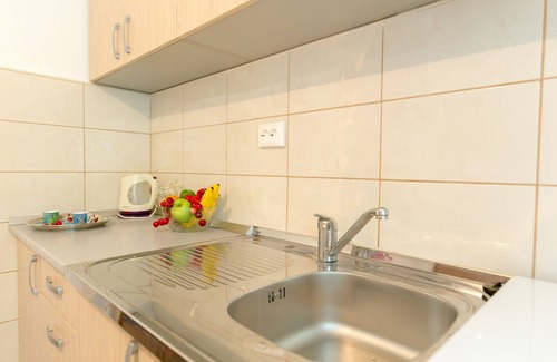 Cove Tri Zala (Zrnovo) Apartment | Oceanfront Seaside Apartment in Korcula: Guest Rated 9.8