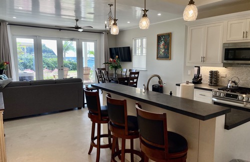 Hart Bay Condo | Seaview Condo with Jacuzzi & Easy Access to Adventure