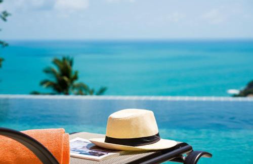Lamai Villa | Elegant SeaView Villa with Double Infinity Pools & Oceanfront
