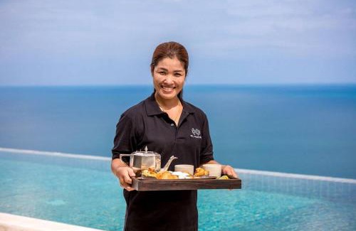 Lamai Villa | Elegant SeaView Villa with Double Infinity Pools & Oceanfront