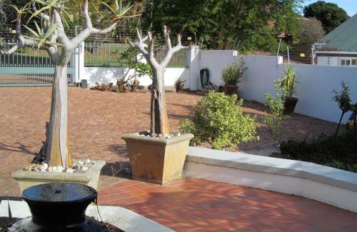 Trawal Apartment | Stylish Pet-Friendly Apartment with Pool & High Guest Ratings