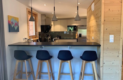 Montriond Ski Chalet | Premier Self-Catered Chalet with Hot Tub in Morzine-Avoriaz