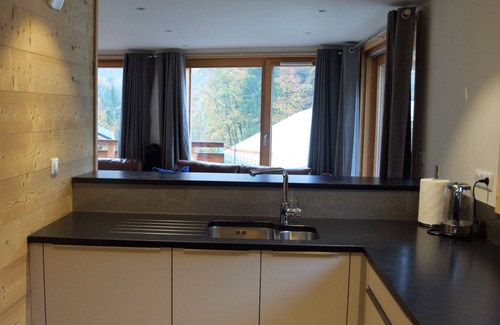 Montriond Ski Chalet | Premier Self-Catered Chalet with Hot Tub in Morzine-Avoriaz