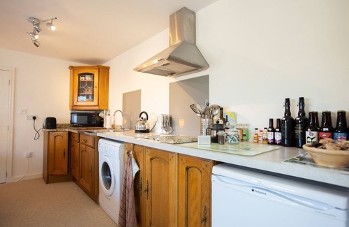 Huntingdon Cottage | Fully Equipped Self-Catering Cottage with Spa and Breakfast