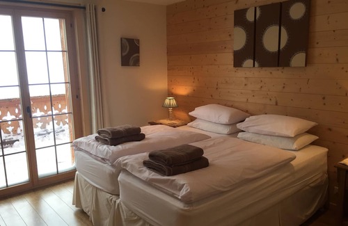Val d'Illiez Apartment | Stunning Ski-in/Ski-out Apartment with Breathtaking Views