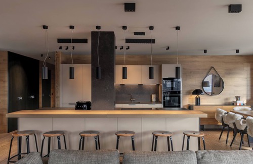 Soldeu Apartment | Exceptional Snow Peak Residence in Soldeu - Pet Friendly Spa