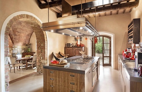 Pomarance Villa | Relax at Villa Pieve di San Giovanni: Pet-Friendly Retreat