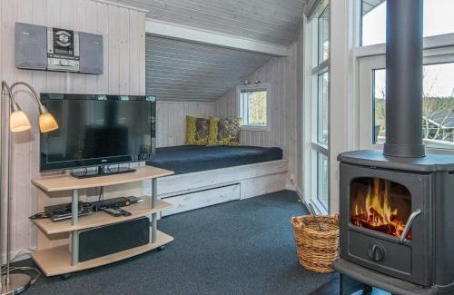 Vibæk Strand House | Ideal 8-Person Holiday Home in Ebeltoft for Families