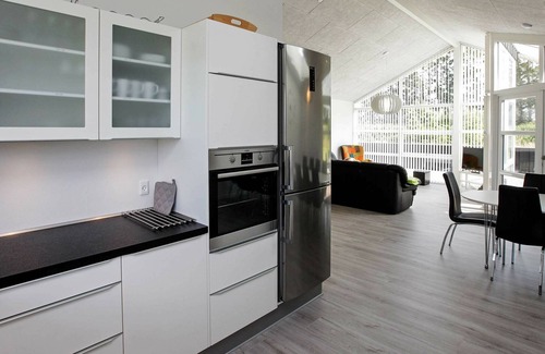 Hvorup Klit House | Spacious 10-Person Holiday Home in Løkken with Great Amenities