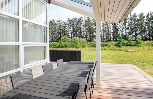 Hvorup Klit House | Spacious 10-Person Holiday Home in Løkken with Great Amenities